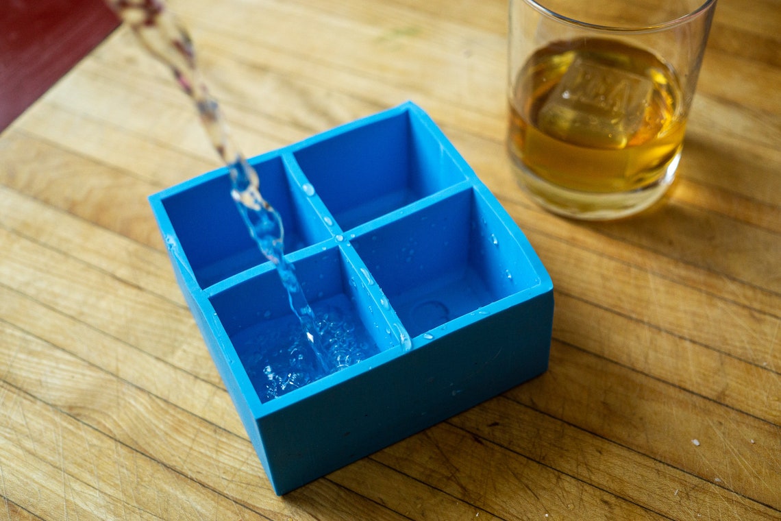 These Personalized Ice Cube Trays Are the Perfect Gift for Cocktail