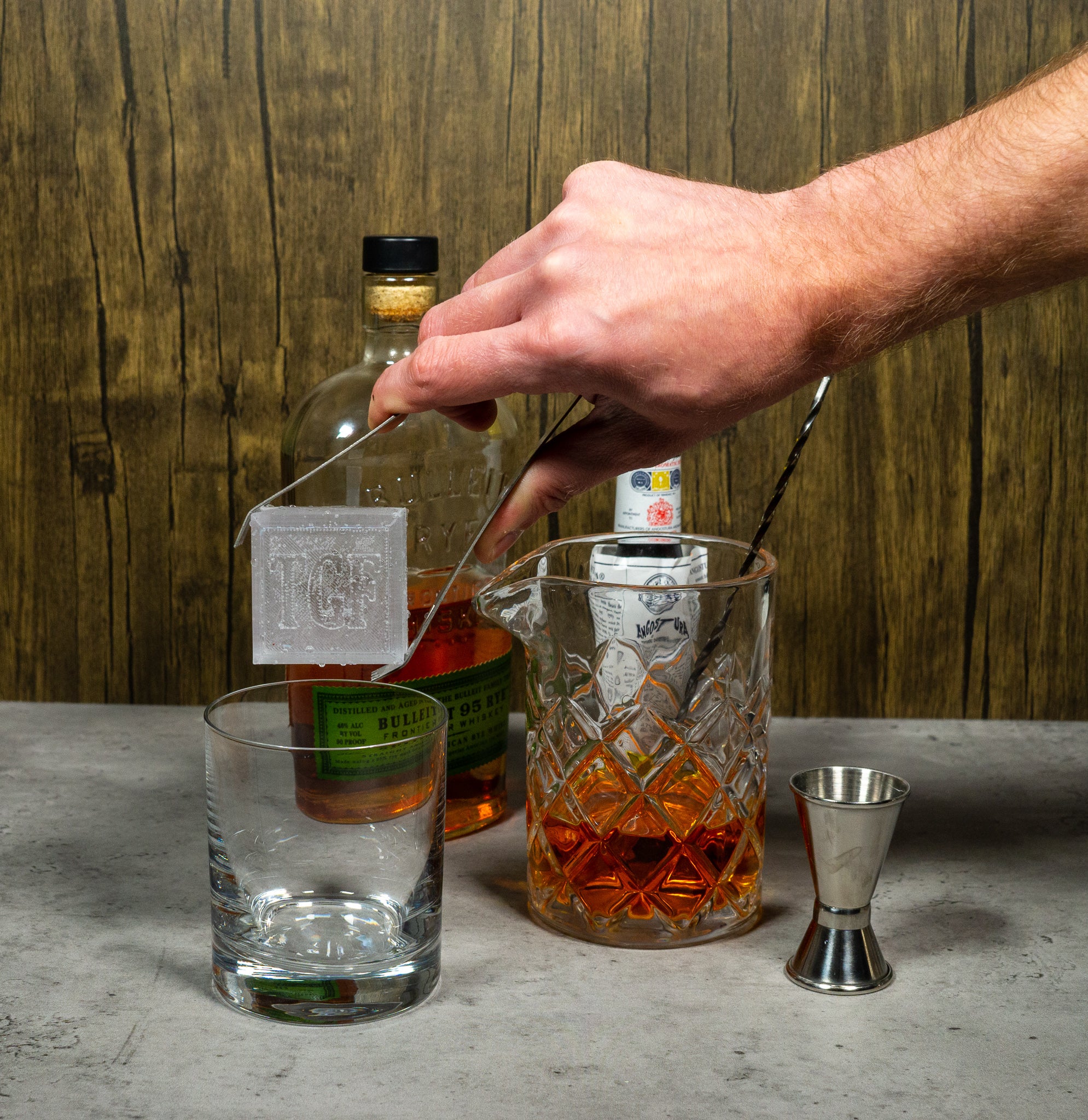 Top 5 Spirit Forward Cocktails To Keep You Warm This Fall